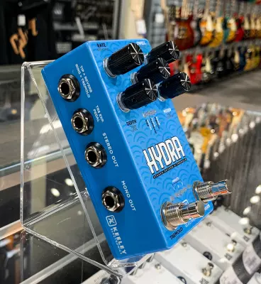 Keeley - Hydra Stereo Reverb & Tremolo Pedal 2